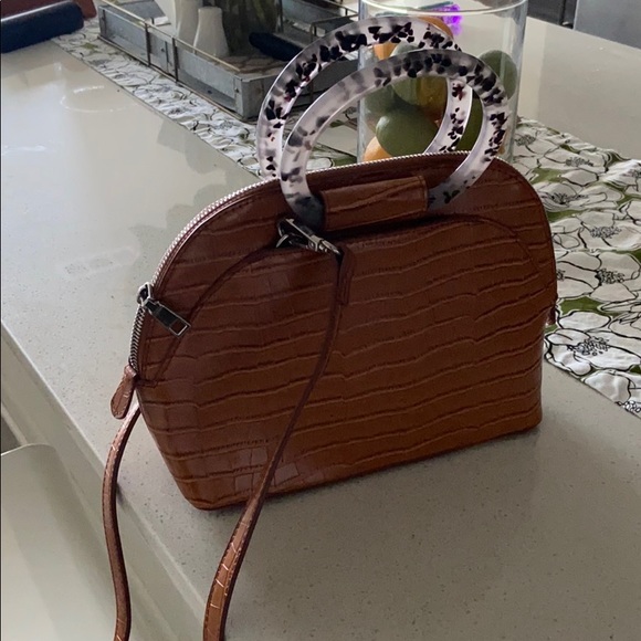 Zara NEW “Embossed Animal Print City Bag” - Picture 2 of 5